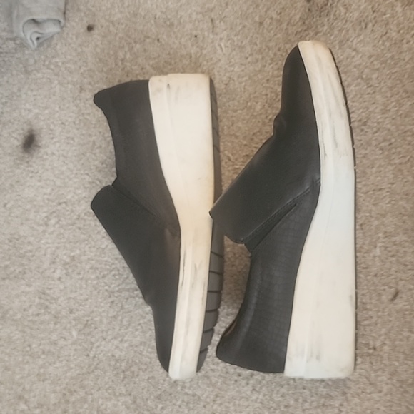 Naturalizer Wedges - Picture 2 of 2